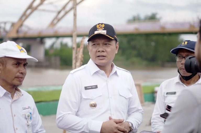 Jelang Akhir Tahun, Bupati Fahmi Minta Pengerjaan Proyek Tepat Waktu