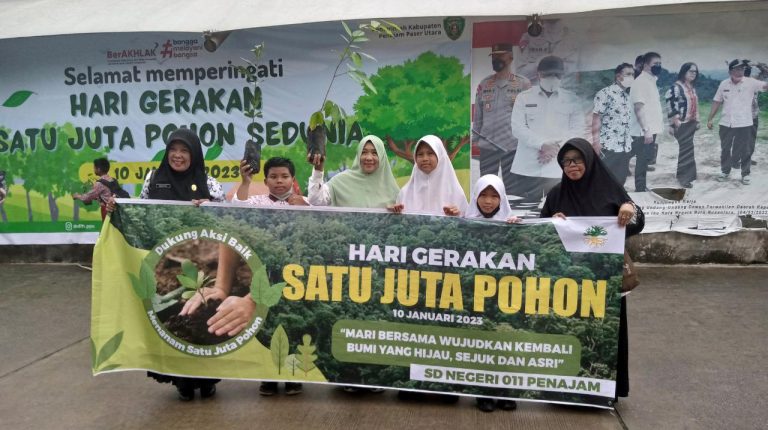 DLH PPU Dukung Sekolah Adiwiyata Sebagai Pelopor Gerakan Menanam Pohon
