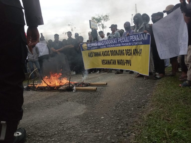 Kejari PPU Didemo, AMPP Minta Kasus Dugaan Korupsi Bronjong Diusut Tuntas