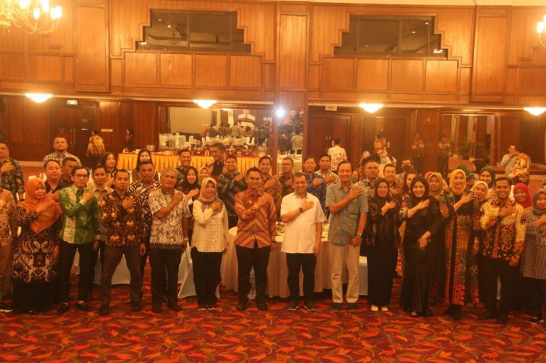 Staf Humas dan Protokol Setkab PPU Ikuti Bimtek Keprotokolan Pemprov Kaltim
