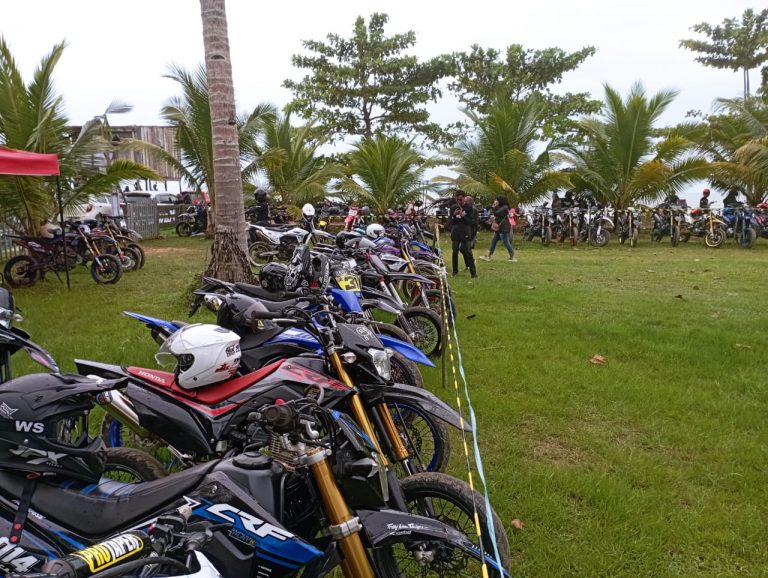 Ratusan Pecinta Trail Supermoto Se-Kaltim Banjiri ISRD PPU