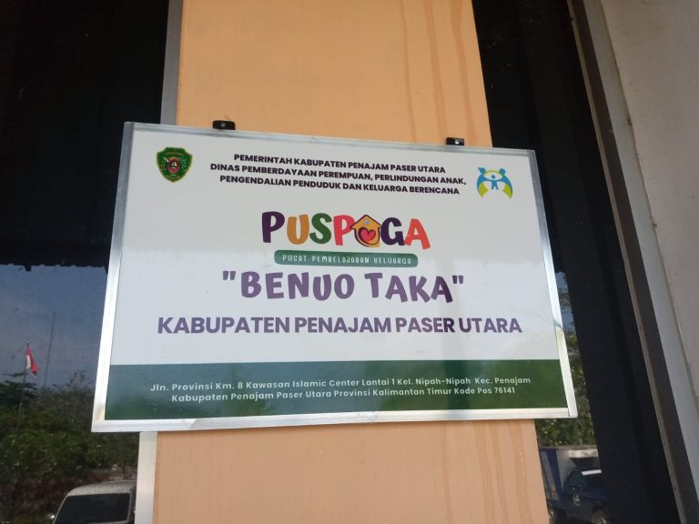 DP3AP2KB PPU: Pedoman Standar Pusat Pembelajaran Keluarga