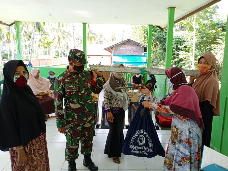 DP3AP2KB PPU Ingatkan Pentingnya Peran Posyandu