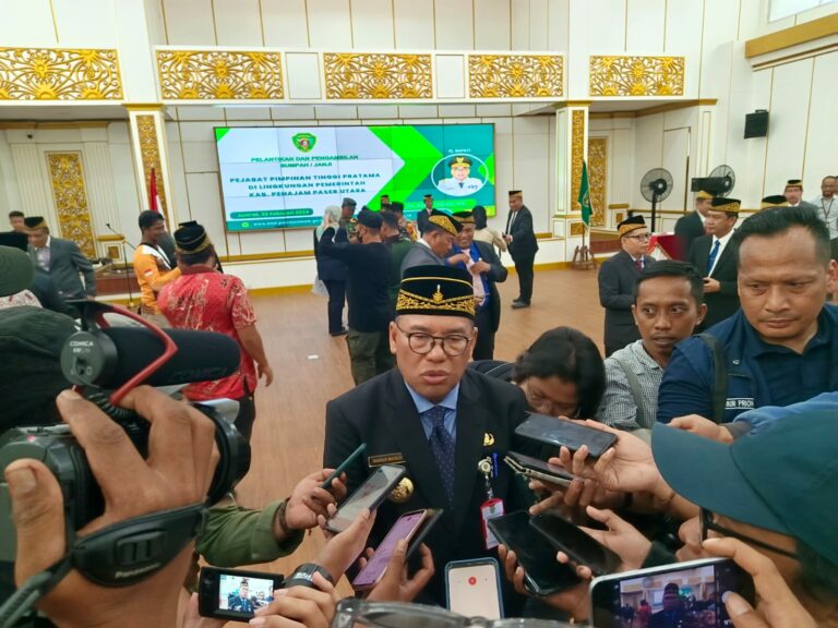Tegaskan Tak Ada Transaksi dalam Mutasi Jabatan, Makmur; Jika Ditemukan, Saya Ganti Sejuta Kali Lipat