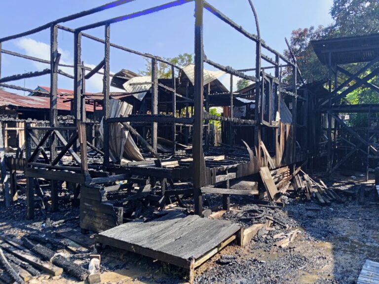 Rumah 8×10 Meter di Batu Ampar Hangus Dilalap Api