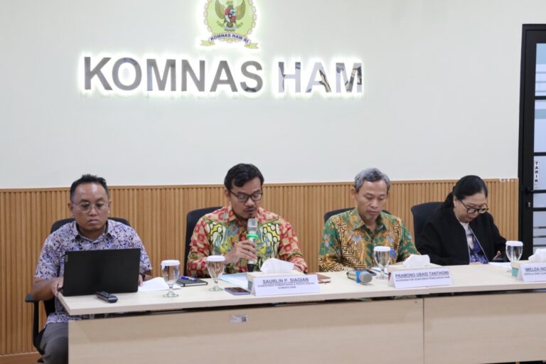 Ratusan Warga Dilaporkan Mengungsi Akibat Konflik Bersenjata