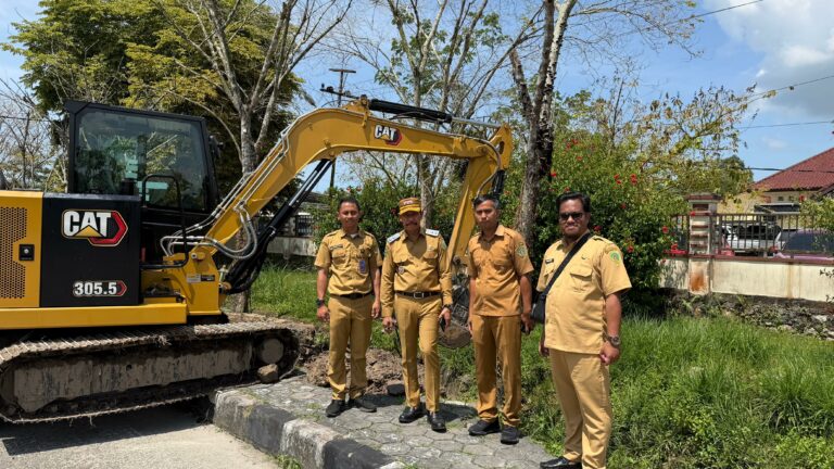 Drainase RSUD RAPB Dinormalisasi, Wabup PPU Tinjau Langsung
