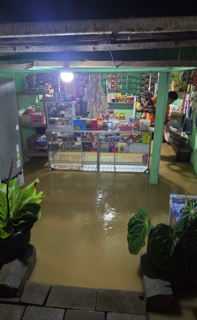 Banjir Mulai Masuk Rumah Warga di Kawasan Sepaku PPU