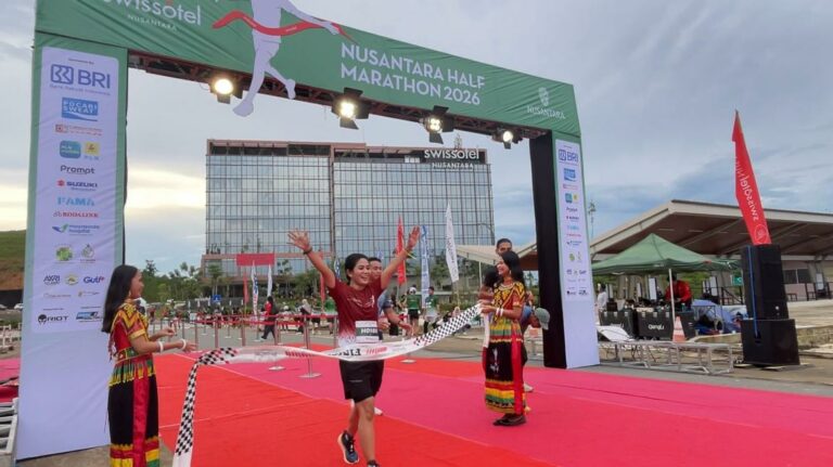 Plaza Bhineka Tunggal Ika Dipadati Ribuan Pelari Half Marathon IKN