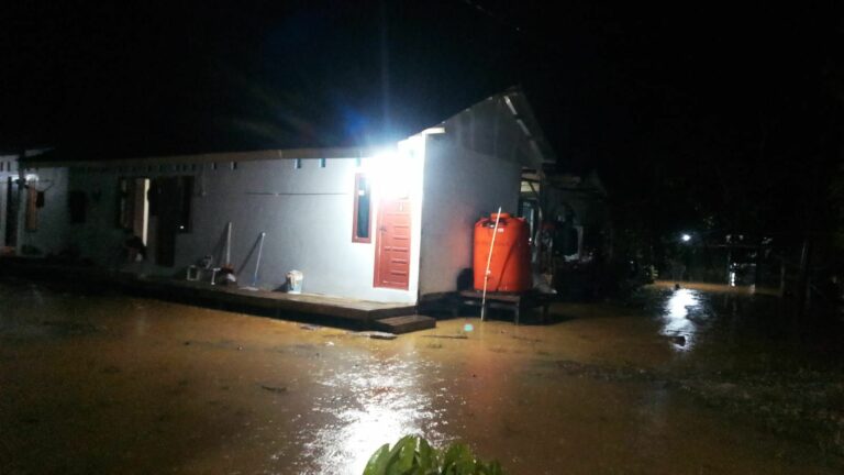 Debit Air Mulai Naik, Warga Sepaku Bersiaga Hadapi Banjir