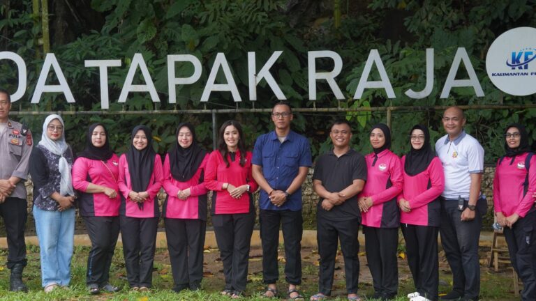 HUT Bhayangkara ke-80, Polres PPU Tanam Pohon dan Salurkan Bansos di IKN