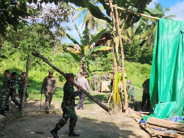 Diresahkan Warga, Arena Judi Sabung Ayam di Penajam Kembali Ditertibkan