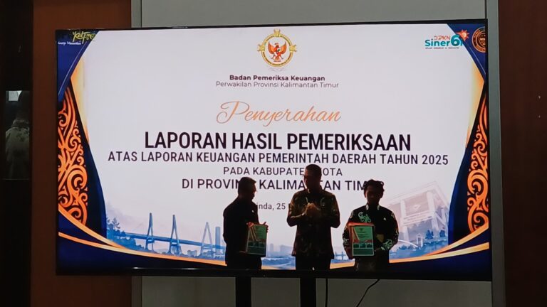 BPK Kaltim Serahkan LHP LKPD 2025, 10 Daerah Raih Opini WTP