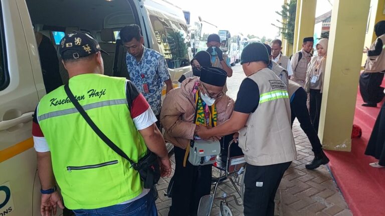 Ratusan Jemaah Haji Asal Banggai hingga Kotamobagu Tiba di BPN