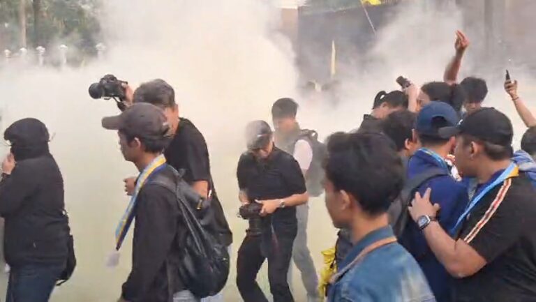 Polisi Minta Demonstran Sampaikan Aspirasi Tanpa Pembakaran