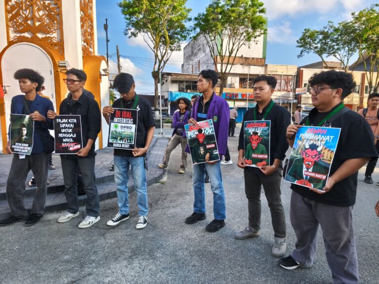 Aliansi Mahasiswa Kaltim Gelar Mimbar Bebas, Panaskan Konsolidasi Aksi Jilid III