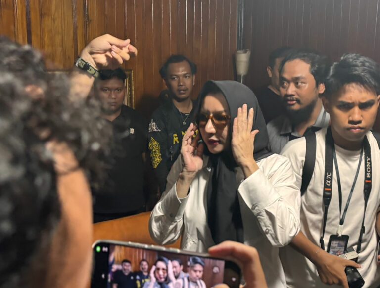 Mantan Bupati Kukar Bagikan Kisah Bertahan Selama Hampir Satu Dekade Ditahan