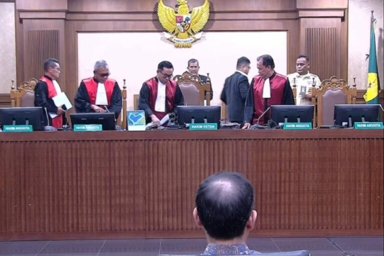 Proses Penutupan Sidang Jadi Polemik Usai Vonis Dibacakan